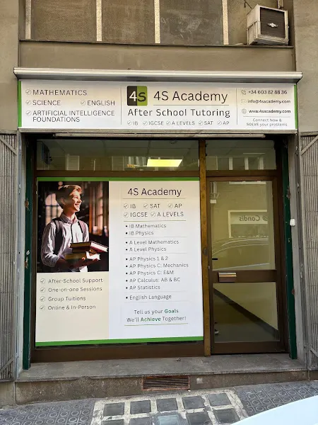 4S Academy - Tutor privado en Barcelona - foto 2