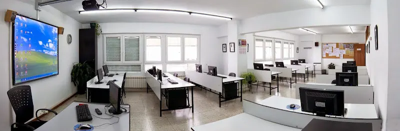 Aula Mentor de Torrelavega - Torrelavega