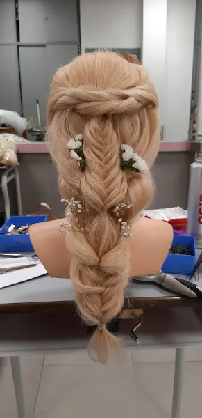 Cursos Peluquería - Versia Formación Elda