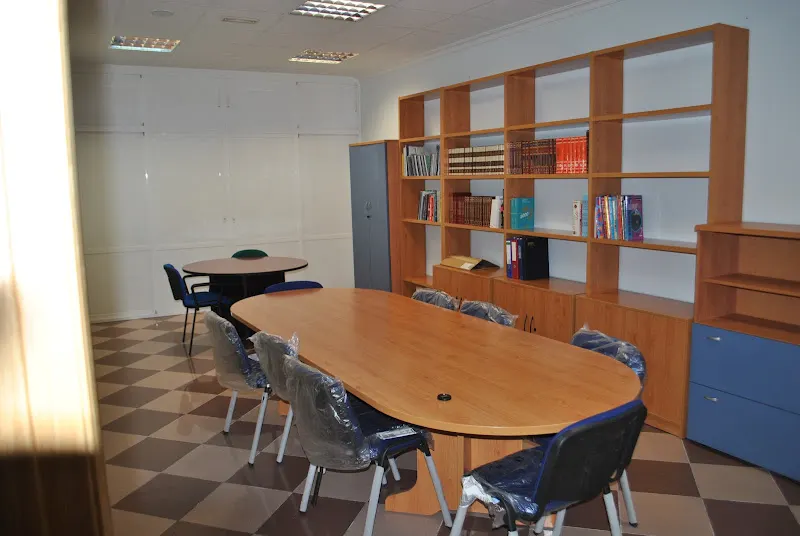 Academia Ciencias y Letras - Puertollano