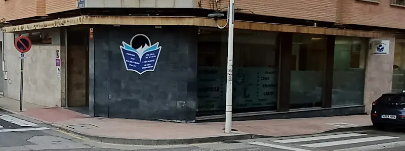 Academia Ciencias y Letras - Centro educativo en Puertollano - foto 2