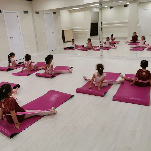 Escuela de Artes Escénicas y Danza Alazne Castaño