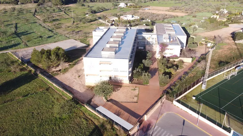 IES Sant Agustí - Instituto de secundaria en Sant Josep de sa Talaia - foto 2