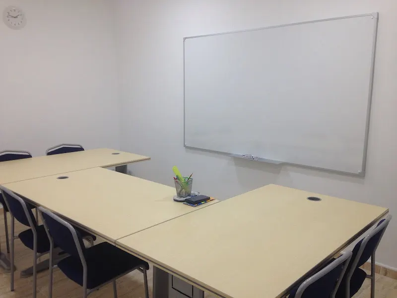 Academia Atria - Centro educativo en Boadilla del Monte - foto 2