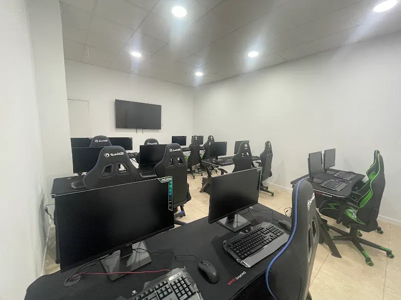 Algorithmics Adeje - Centro educativo en Adeje - foto 2