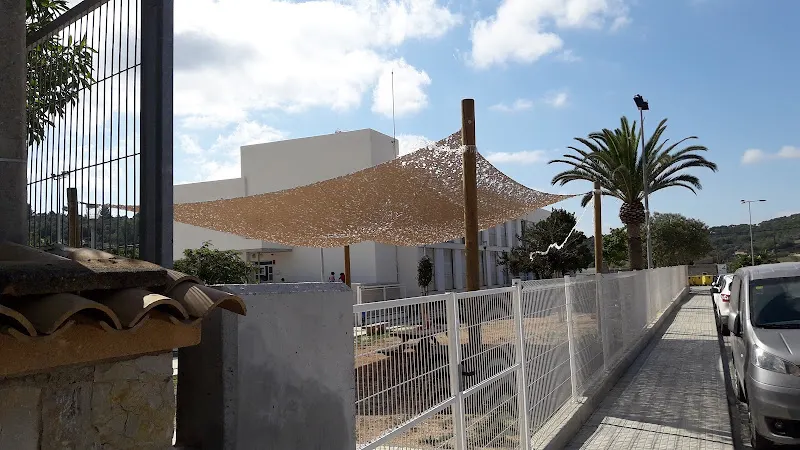 Colegio Público Maestro Pedro Garau - Colegio público en Manacor - foto 2