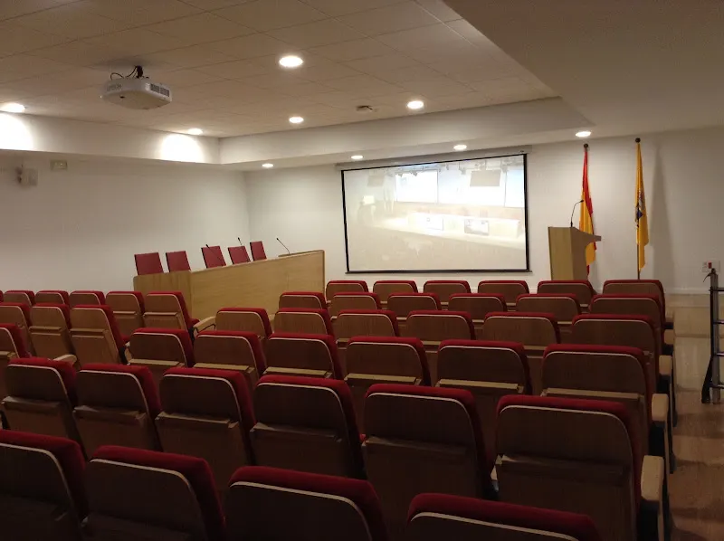 Salón de Grados ESI UCA