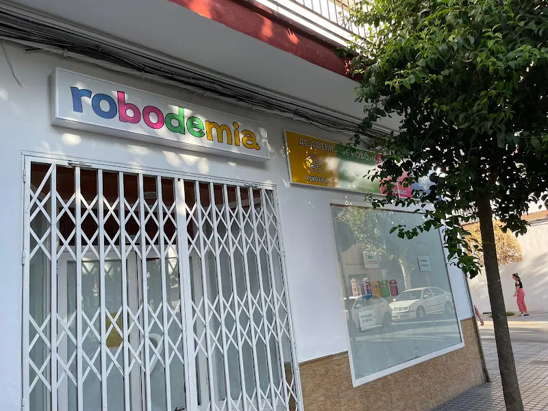 Robodemia - Centro educativo en Andújar - foto 2
