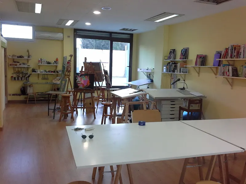 Actic - Centro educativo en Igualada - foto 2