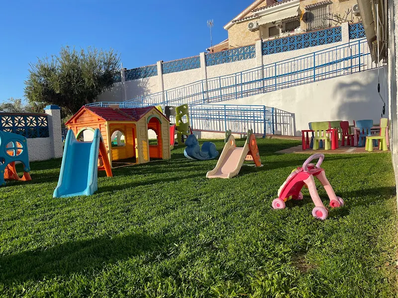 Escuela Infantil EL JARDIN DE AÑORETA - Rincón de la Victoria