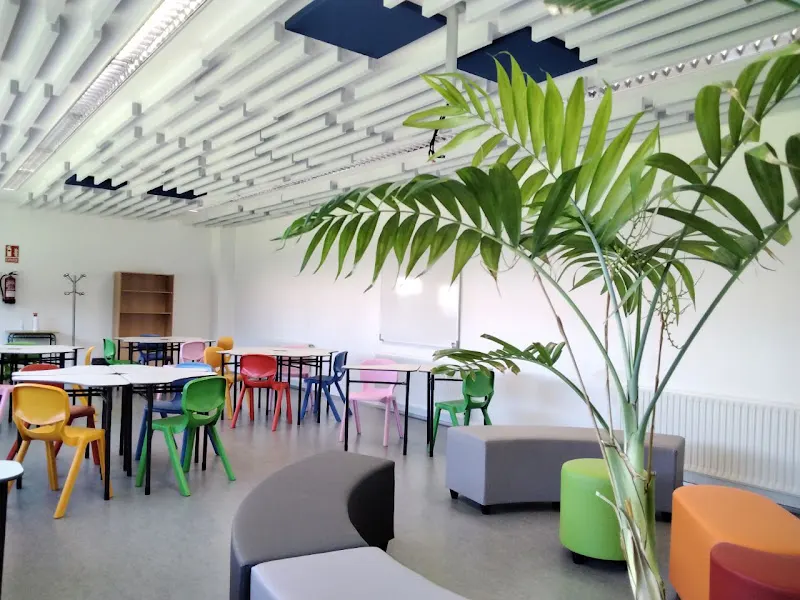 Biblioteca EOI Vilagarcia - Vilagarcía de Arousa