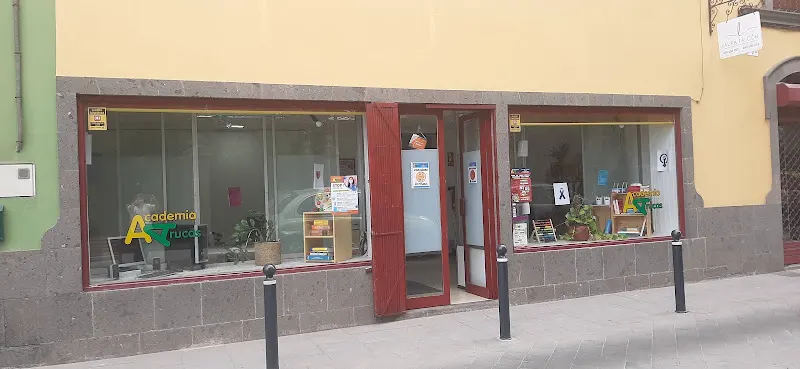 Academia Arucas - Centro educativo en Arucas - foto 2