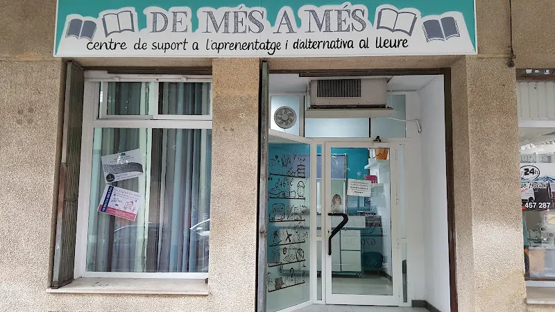 DE MÉS A MÉS. Centre de suport a l'aprenentatge. - Centro educativo en Vendrell (El) - foto 2