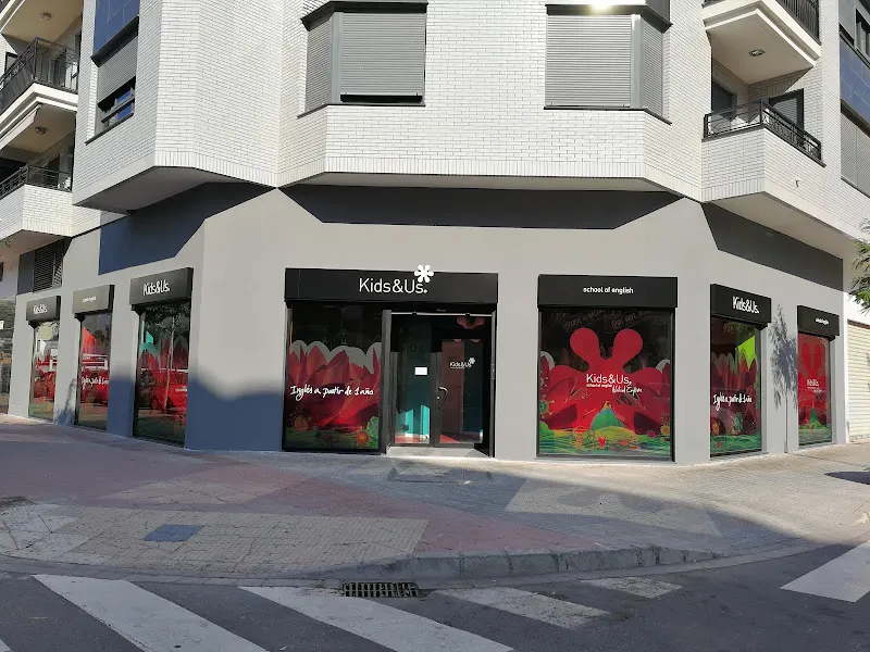 Aula Multiusos - Centro educativo en Burriana - foto 3