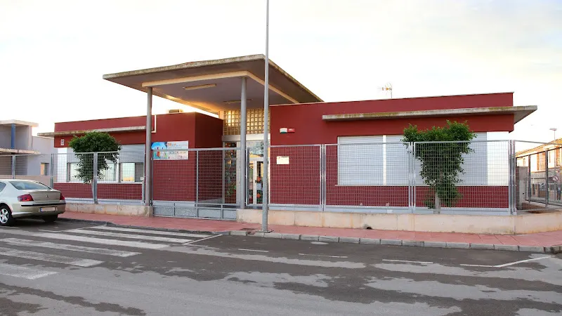 Escuela Infantil Cativos - Colegio público en San Javier - foto 2