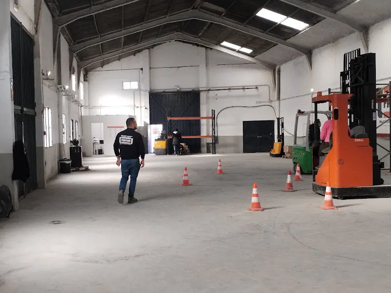 Fadecom - Curso carretillero