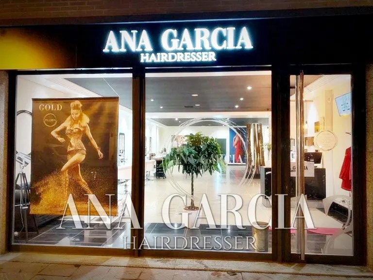 Academia de Peluquería Ana García - Mao