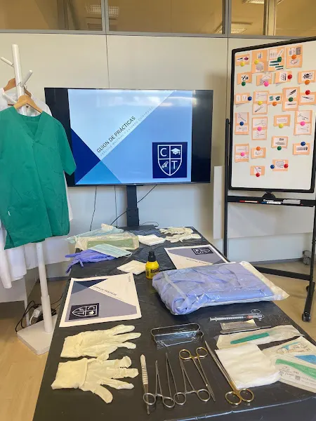 Clinical Trainers Valencia - Centro educativo en Algemesí - foto 2