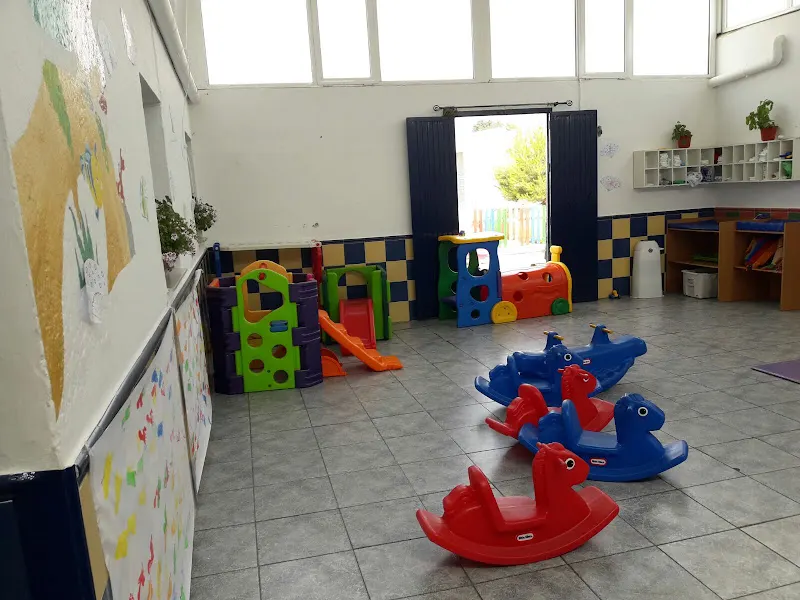 Centro Privado De Educación Infantil Mofly - Nijar