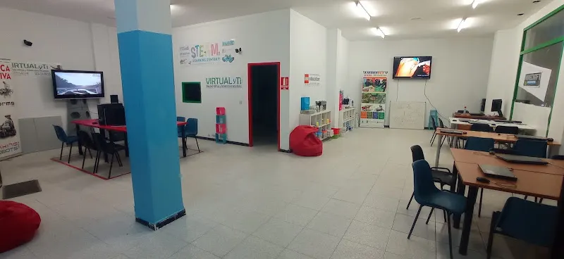 MakingRobots-robotica educativa - Villanueva de la Serena
