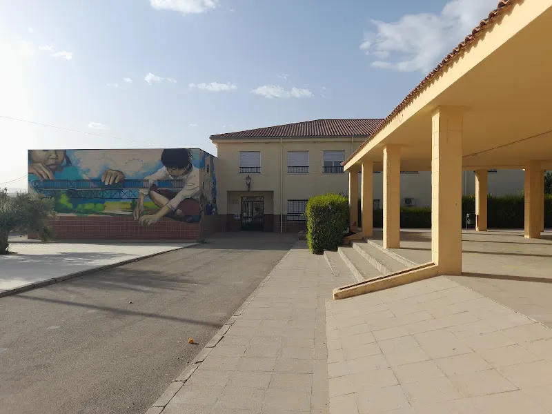 Colegio Público Rural Monte Hacho Venta del Rayo - Loja