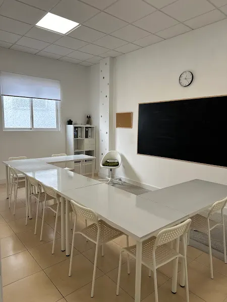 Binomio Centro de Estudios - Centro educativo en Lalin - foto 2