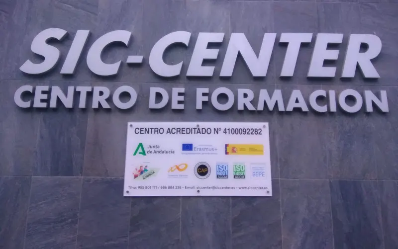 Centro Ocupacional "Siete Villas" - Centro educativo en Lora del Río - foto 2