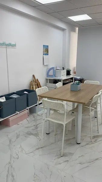 CENTRO AVANZA - CENTRE AVANÇA - Centro educativo en Alcudia - foto 2