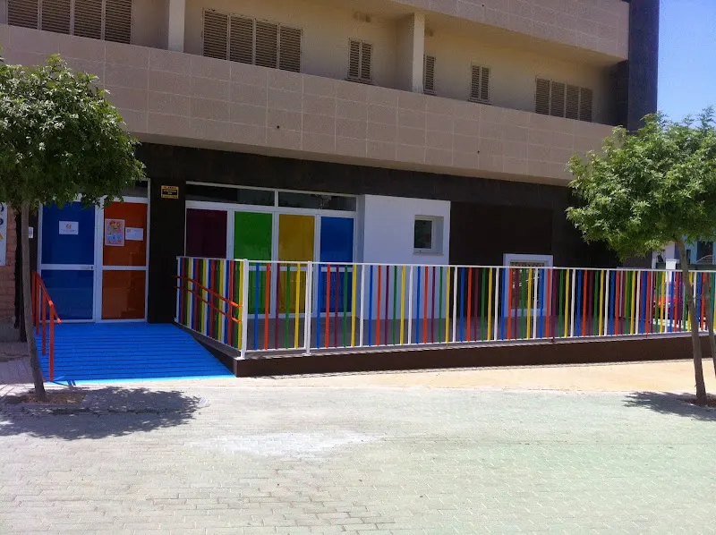 Centro de Educación Infantil La Brújula