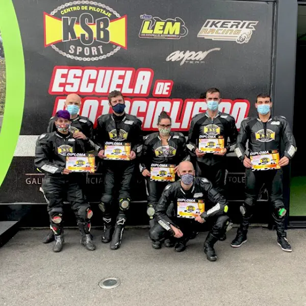 IKERIC RACING S.L Escuela de Motociclismo