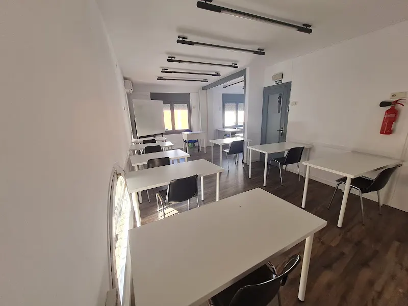 Aprèn - Centro educativo en Caldes de Montbui - foto 3