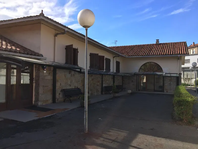 Gernikako Lanbide Ekimenak- Iniciativas Profesionales de Gernika - Centro educativo en Gernika-Lumo - foto 2