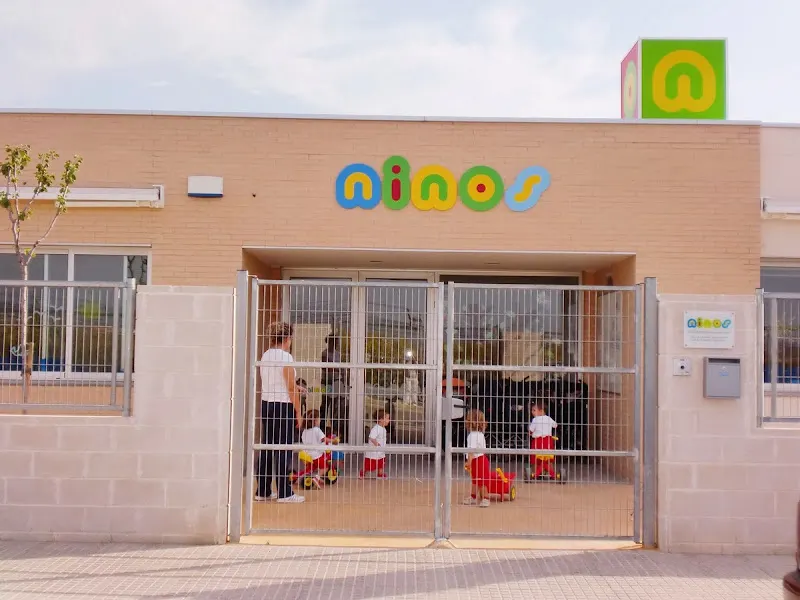 EOI Alzira sección Carlet - Centro educativo en Carlet - foto 2