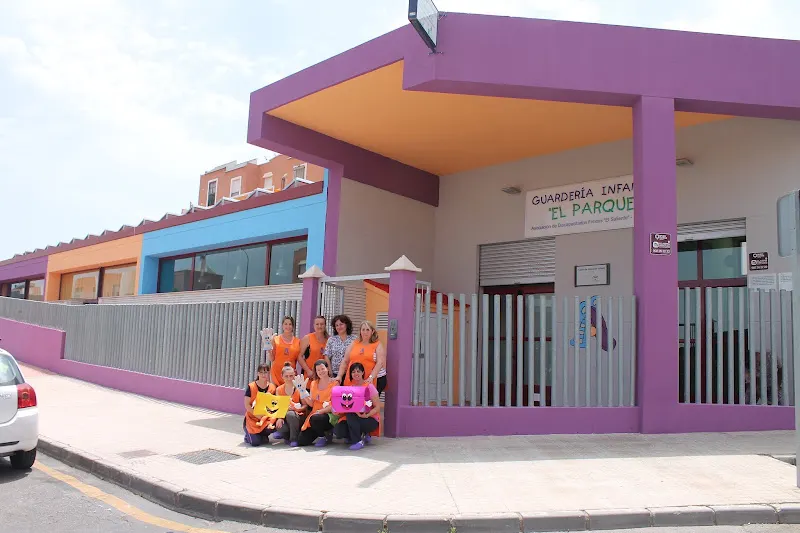 Centro de Educación Infantil El Parque - Guardería en Huercal de Almeria - foto 2