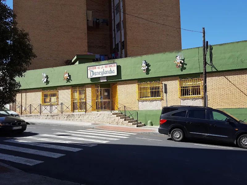 Centro Educación Infantil DISNEYLANDIA - Huelva