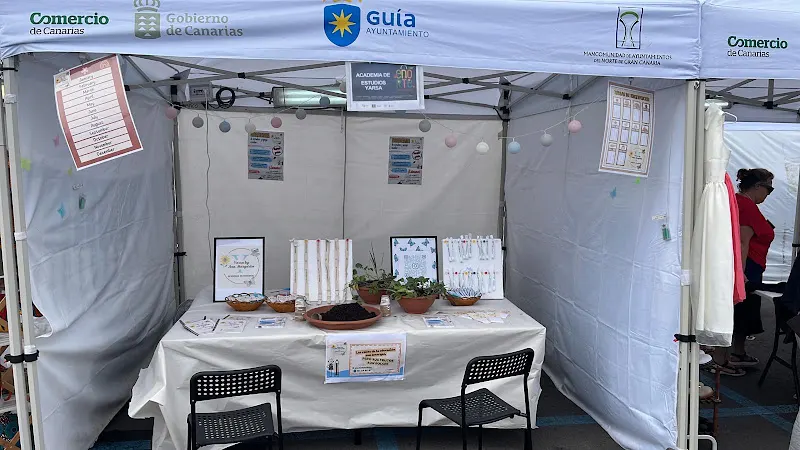 Academia de Estudios Yarsa by Ana Margarita Guía - Santa Maria de Guia de Gran Canaria