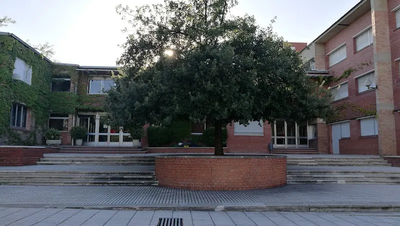 Centre de Formació d'adults Sant Sadurní d'Anoia - Sant Sadurni dAnoia