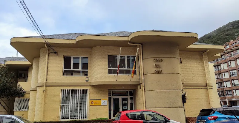 Administración local del Instituto Social de la Marina - Oficina de la Seguridad Social en Santoña - foto 2