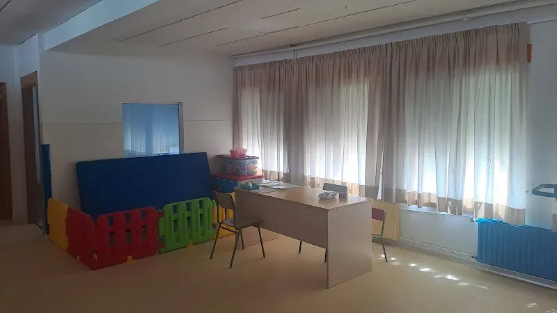 Escuela Infantil De Primer Ciclo Municipal La Basseta - Colegio público en Benaguasil - foto 2