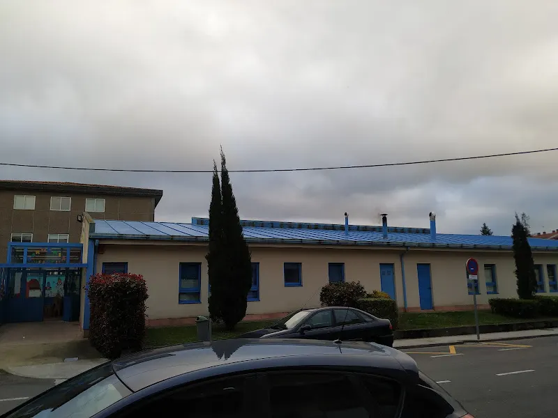 Garderia Municipal - Santa Comba