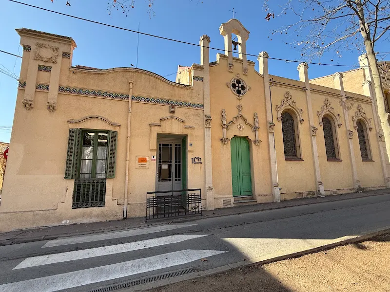 Escuela Santa Agnès - Colegio público en Roca del Valles (La) - foto 2