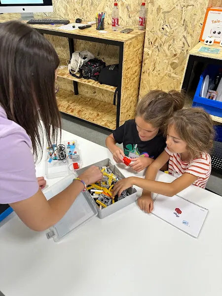 Gwc PlayLab - Centro educativo en Olivares - foto 2