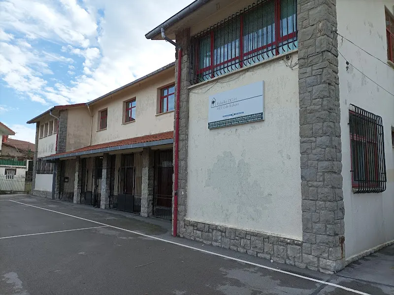 Etxeko Hezkuntza Arreta. Atención Educativa Domiciliaria. - Centro educativo en Valle de Trapaga-Trapagaran - foto 2