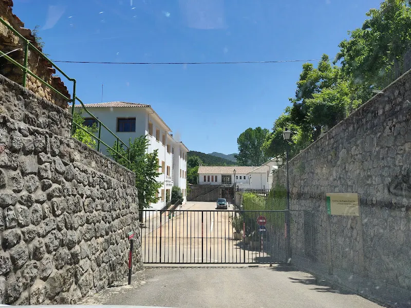 Centro de Capacitación y Experimentación Forestal de Cazorla (Vadillo-Castril) - Centro educativo en Cazorla - foto 2