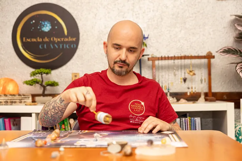 Escuela de Operador Cuántico - Escuela de educación para adultos en Cádiz - foto 2