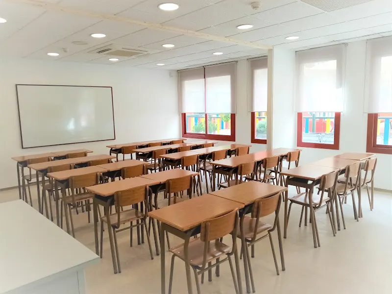 Escola ISC - Centro educativo en Barcelona - foto 2