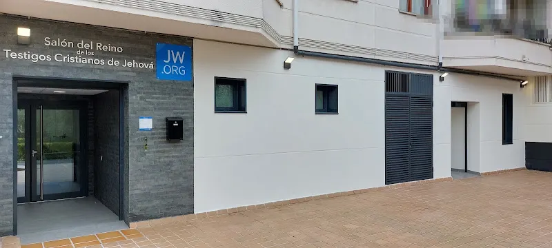 Salón del Reino de los Testigos Cristianos de Jehová (COLINDRES)