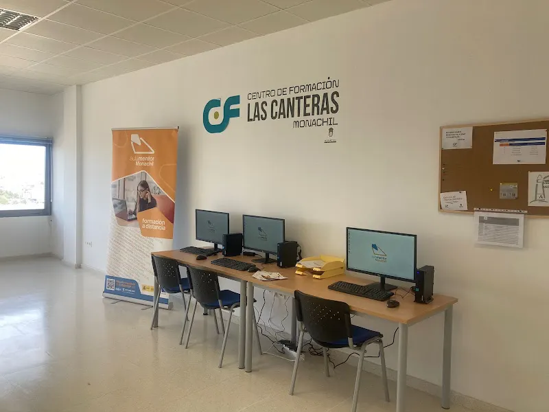 Aula Mentor Monachil - Centro educativo en Cajar - foto 2