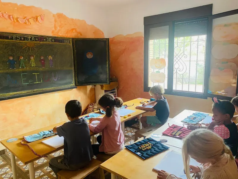 Arbol Madre Holistic Educational Project - Centro escolar en Orgiva - foto 2