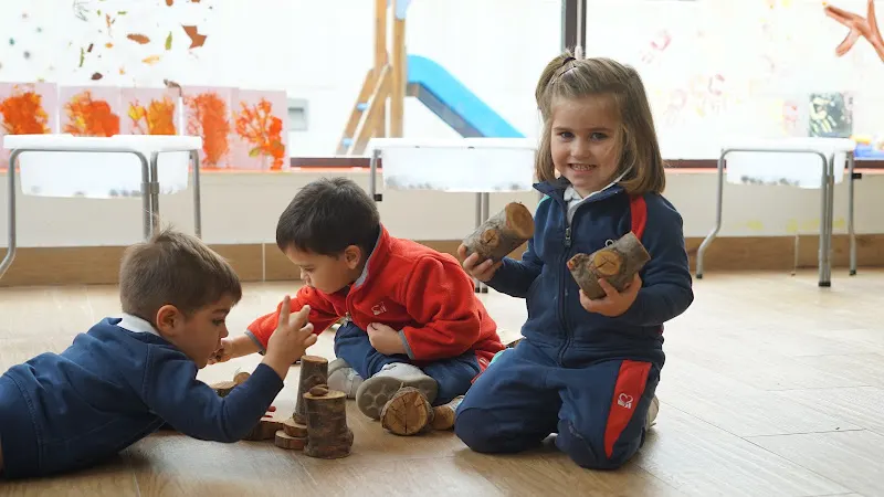 Escuela Infantil Cardenal Spínola - Guardería en Madrid - foto 2